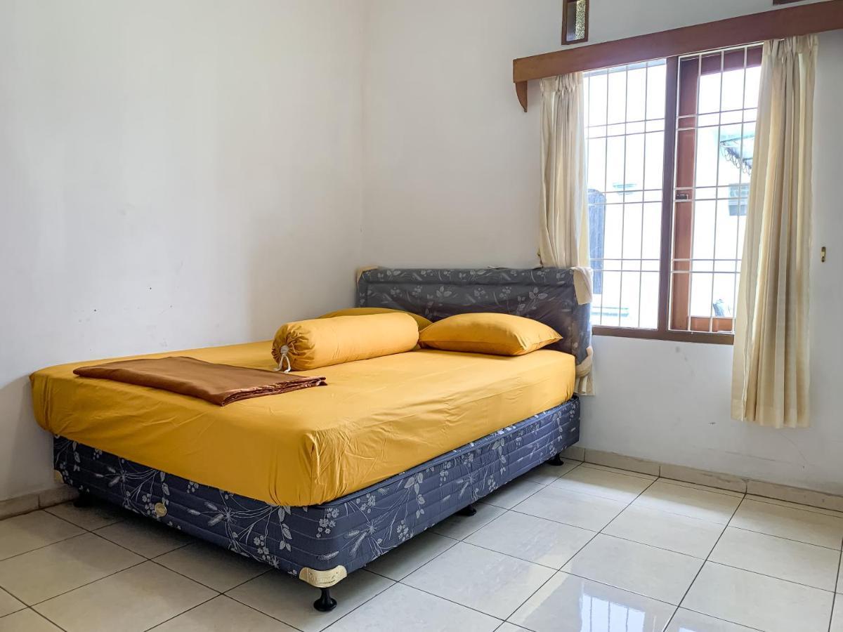 Beranda Istirahat Villa 4Br At Galaxy Resort Puncak Cikundul Ngoại thất bức ảnh