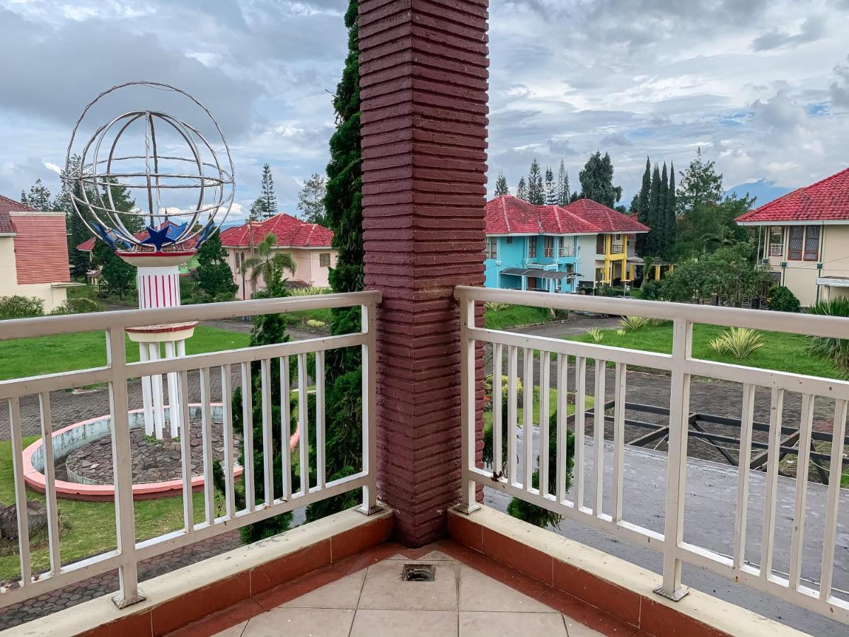 Beranda Istirahat Villa 4Br At Galaxy Resort Puncak Cikundul Ngoại thất bức ảnh